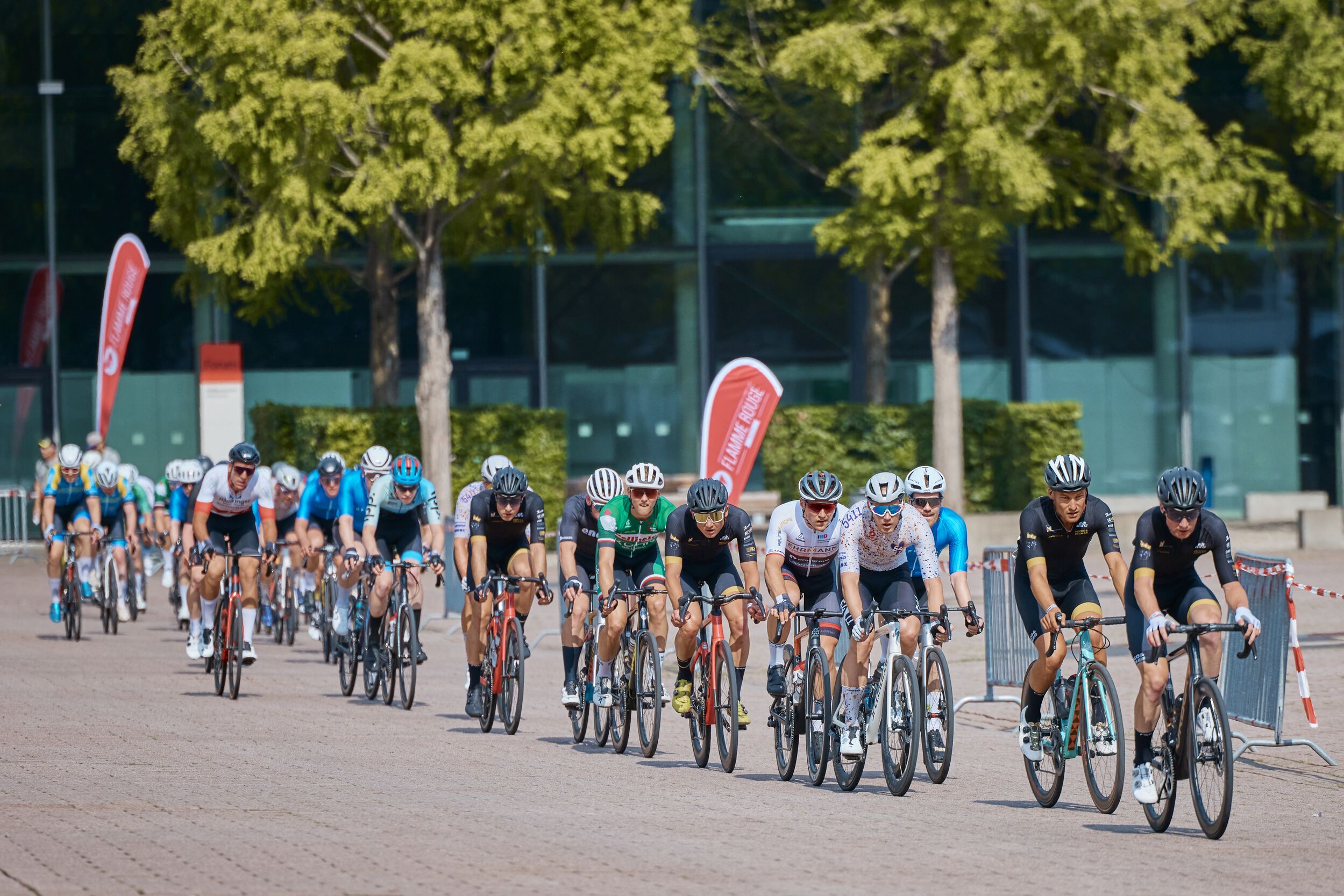 eurobike-frankfurt-bembel-crit-3